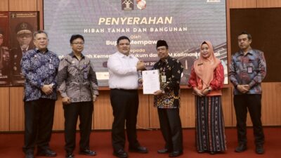 Kanwil Kemenkumham Kalbar Terima Hibah Tanah dan Bangunan Dari Pemda Mempawah