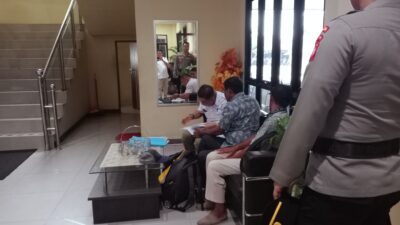 Mantan kepala perkimlh Ketapang di panggil Polda Kalbar .