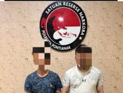 Dua Orang pria kedapatan membawa Narkotika jenis sabu di area Parkiran.Hotel Maestro