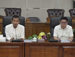 RAPAT PARIPURNA, BANGGAR DPRD KETAPANG GELAR RAPAT BAHAS PERUBAHAN KUA DAN PPAS TA 2025