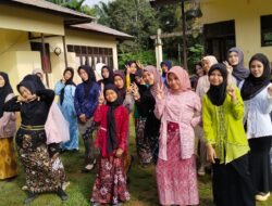 Paud SD SMPN 06 Satap Sungai Laur Gelar Upacara Hari Sumpah Pemuda ke 97 di Desa Bayun sari