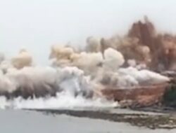 KUAT DUGAAN PT.DIB LAKUKAN PERUSAKAN EKO SISTEM BIOTA LAUT DAN PENCEMARAN SERTA AMDALNYA BELUM SELESAI NAMUN LAKUKAN LENKERING DENGA CARA PAKAI BAHAN PELDAK.