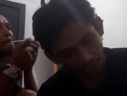 Viral !!!..Vidio Dua Orang Makai Sabu Beredar Luas.FB,diduga Sengaja Tantang Polres Ketapang .